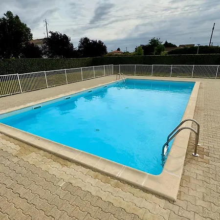 Confort & Calme Avec Piscine Apartment